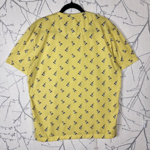 Lloyd & Jefferson Yellow Pelican Print Short Sleeve Crewneck T-Shirt - Picture 3 of 6